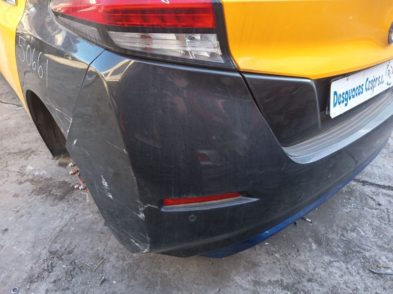 Recambio de paragolpes trasero para nissan leaf (ze1) electric referencia OEM IAM 850225SHMA  