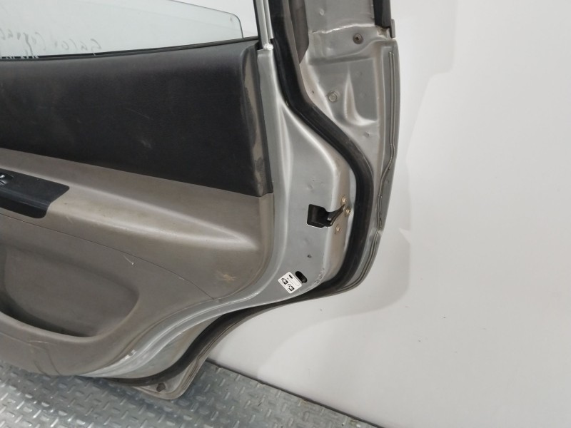 Recambio de puerta trasera derecha para chevrolet tacuma se referencia OEM IAM 96386724 PLATA 