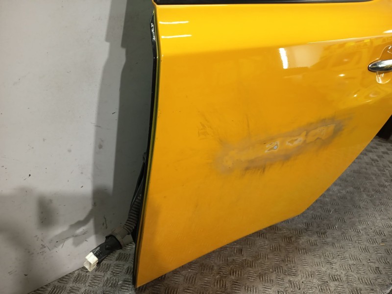 Recambio de puerta trasera izquierda para nissan leaf (ze1) electric referencia OEM IAM H2A0A5SLAB  