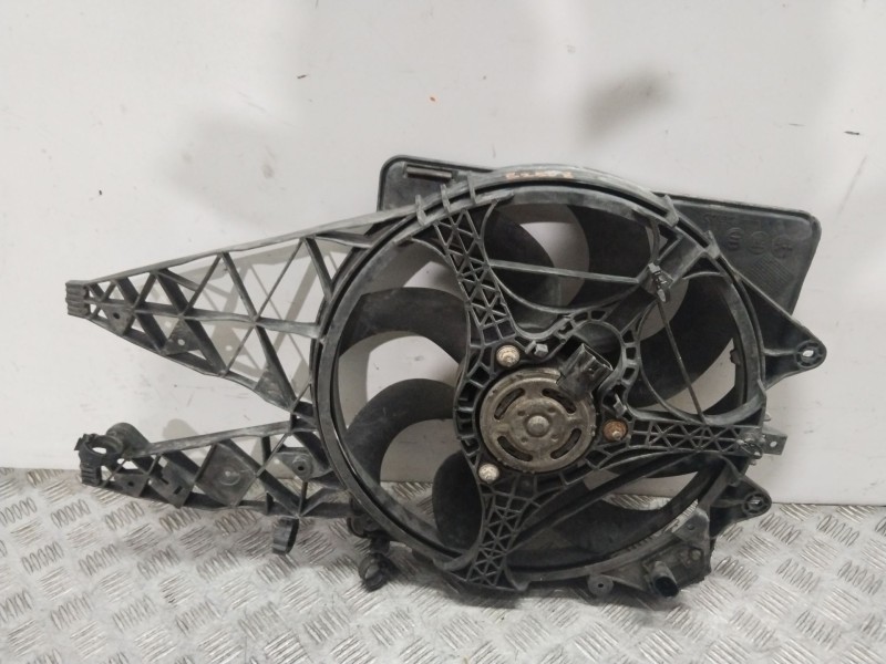 Recambio de electroventilador para fiat punto (199_) 1.2 (199axz1a, 199bxz1a) referencia OEM IAM 0000050548819  