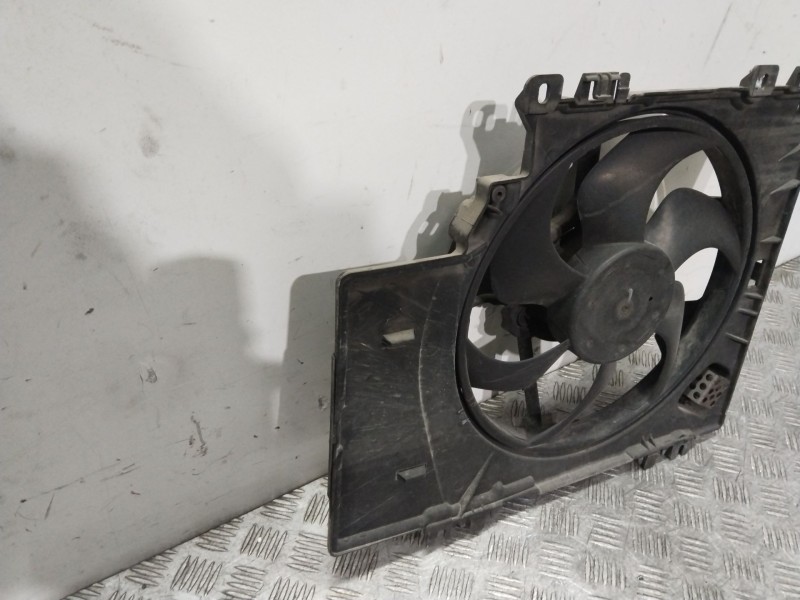 Recambio de electroventilador para nissan micra iii (k12) 1.4 16v referencia OEM IAM 1831442016  