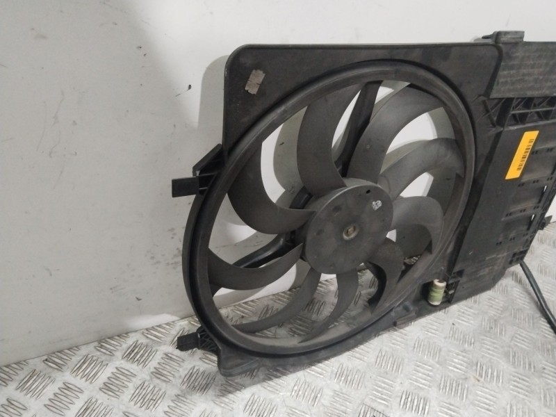 Recambio de electroventilador para mini mini (r50, r53) cooper referencia OEM IAM 17101475577  