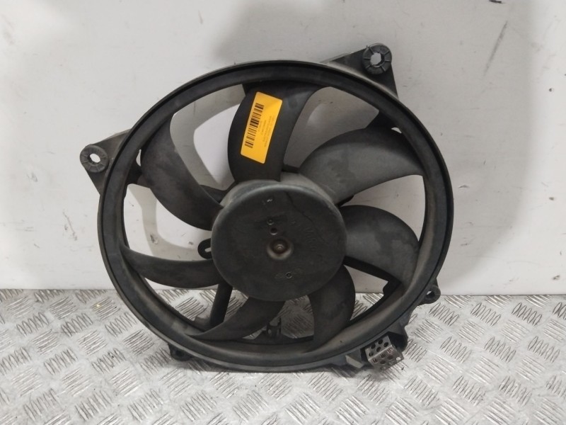 Recambio de electroventilador para renault scénic iii (jz0/1_) 1.5 dci referencia OEM IAM 214810898R  