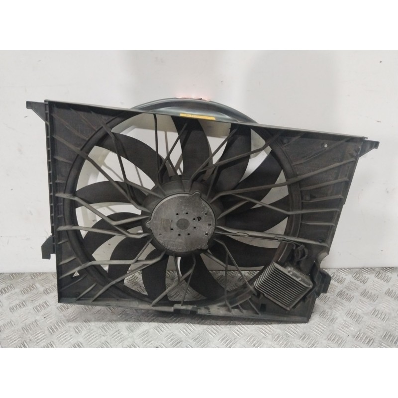 Recambio de electroventilador para mercedes-benz clase e (w211) e 320 cdi (211.026) referencia OEM IAM A2205000193  