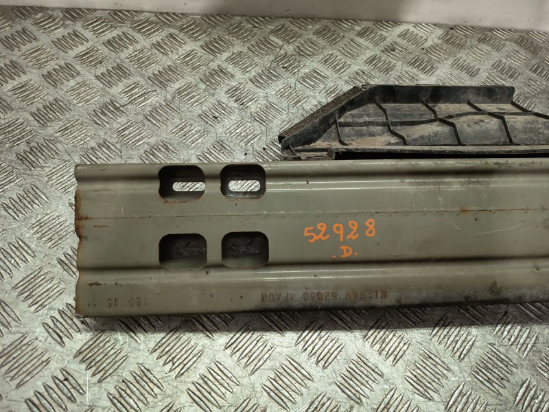 Recambio de refuerzo paragolpes delantero para nissan nv200 furgoneta e-nv (me0n) referencia OEM IAM F20304FAMA  