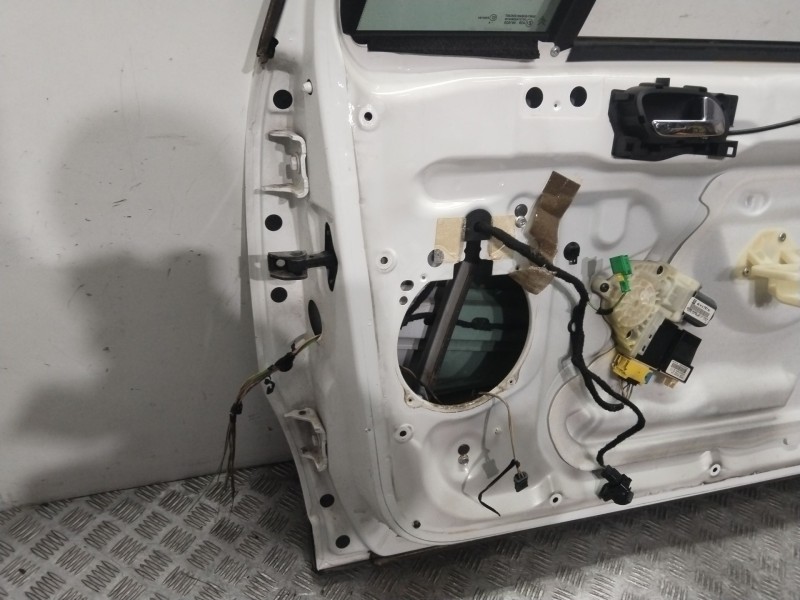 Recambio de puerta delantera derecha para citroën c4 coupé (la_) 1.4 16v referencia OEM IAM 9004W5  