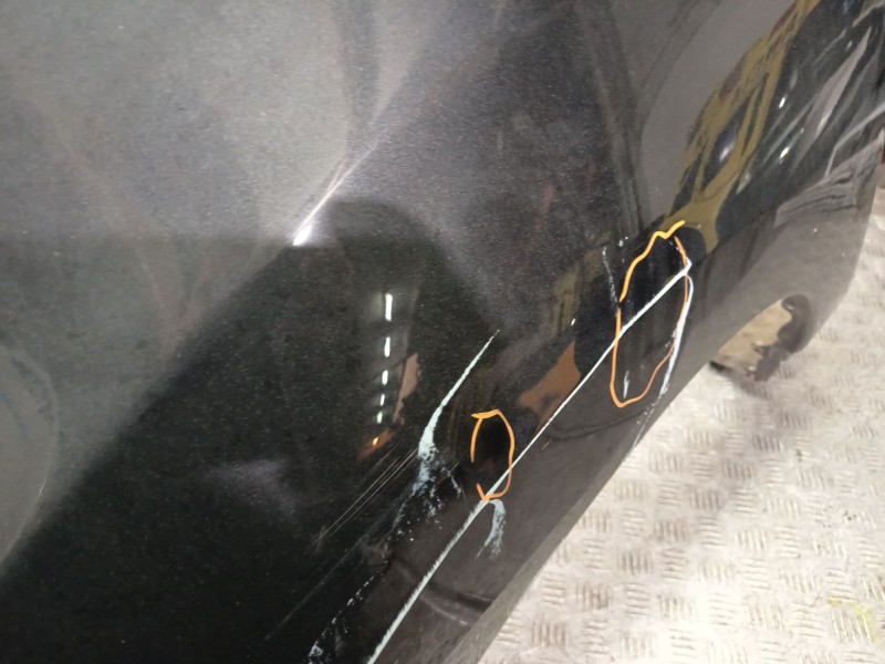 Recambio de aleta delantera izquierda para nissan leaf (ze1) electric referencia OEM IAM F31005SHMA  NEGRO