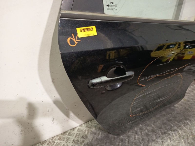 Recambio de puerta trasera derecha para hyundai i30 station wagon (fd) 1.6 crdi referencia OEM IAM   NEGRO