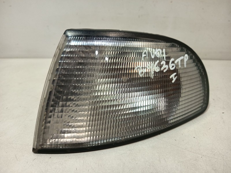 Recambio de piloto delantero izquierdo para audi a4 b5 (8d2) 1.8 t quattro referencia OEM IAM 67733070  