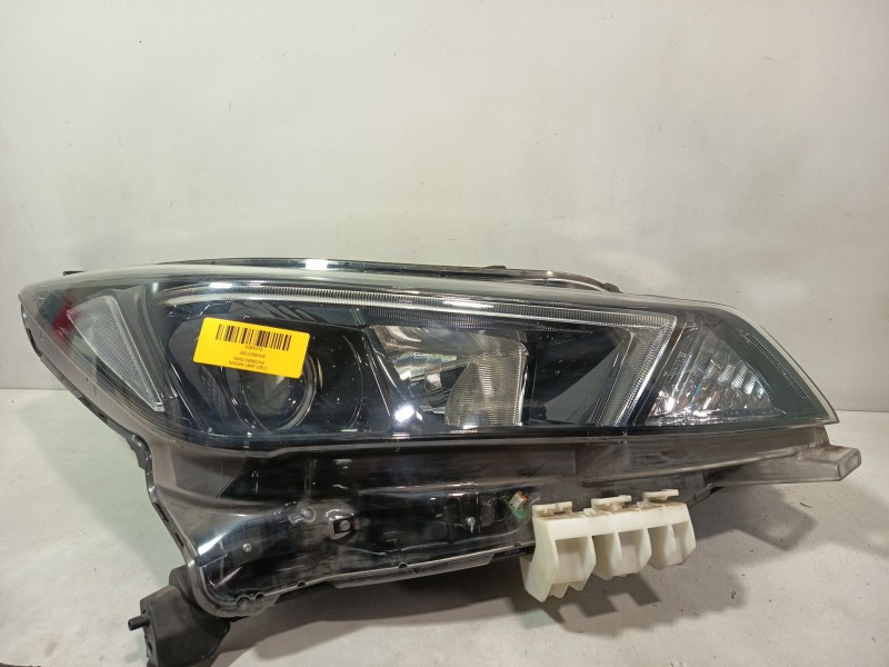 Recambio de faro derecho para nissan leaf (ze1) electric referencia OEM IAM 260105SH0A  