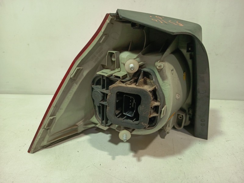 Recambio de piloto trasero derecho para volkswagen golf v (1k1) 1.9 tdi referencia OEM IAM 1K6945112C  