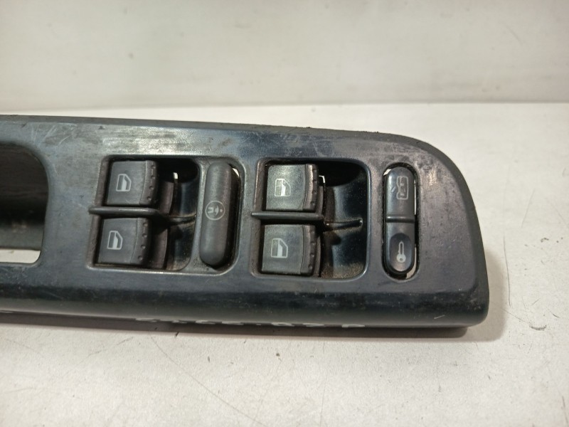 Recambio de mando elevalunas delantero izquierdo para volkswagen golf iv (1j1) 1.6 16v referencia OEM IAM 1J4959857B  