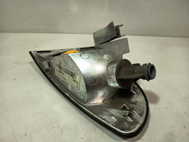 Recambio de piloto delantero derecho para audi a4 b5 (8d2) 1.8 t quattro referencia OEM IAM 67733060  