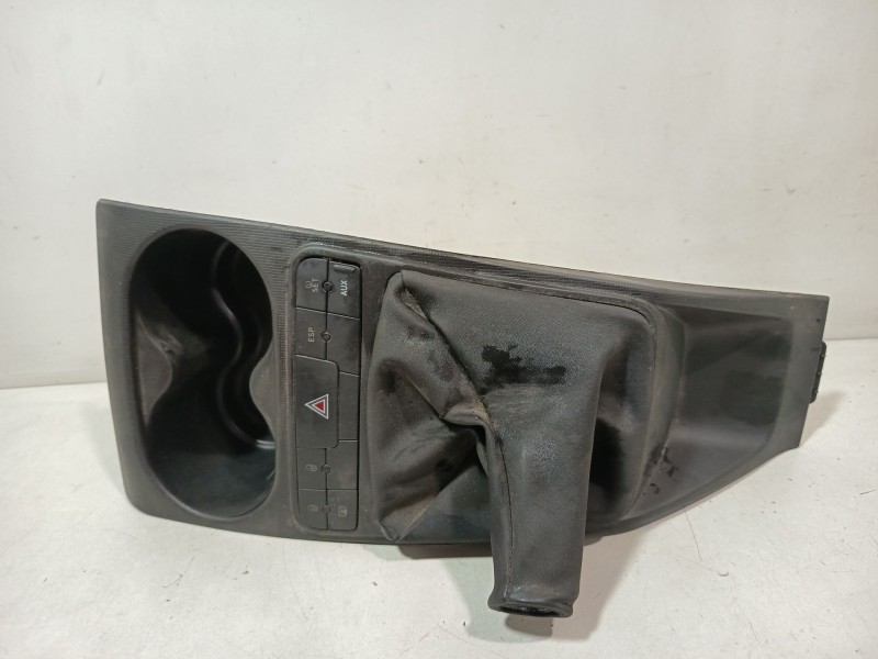 Recambio de posa vasos para seat ibiza iv (6j5, 6p1) 1.9 tdi referencia OEM IAM 6J0858331  