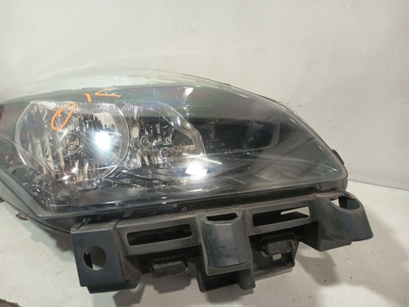 Recambio de faro derecho para renault scénic iii (jz0/1_) 1.5 dci referencia OEM IAM 260108250R 89903289 