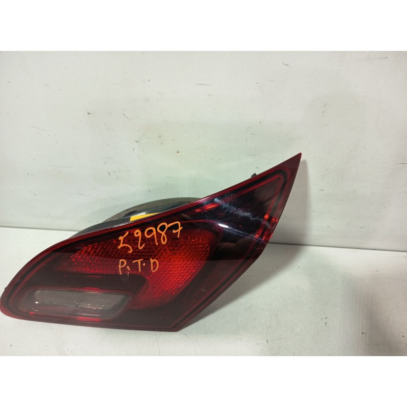 Recambio de piloto trasero derecho interior para opel astra j (p10) 1.6 (68) referencia OEM IAM 13319950  