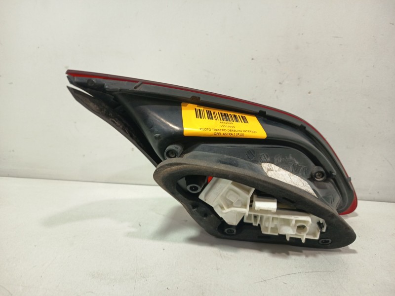 Recambio de piloto trasero derecho interior para opel astra j (p10) 1.6 (68) referencia OEM IAM 13319950  