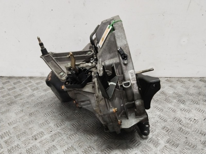 Recambio de caja cambios para nissan note (e11, ne11) 1.5 dci referencia OEM IAM JR5140  