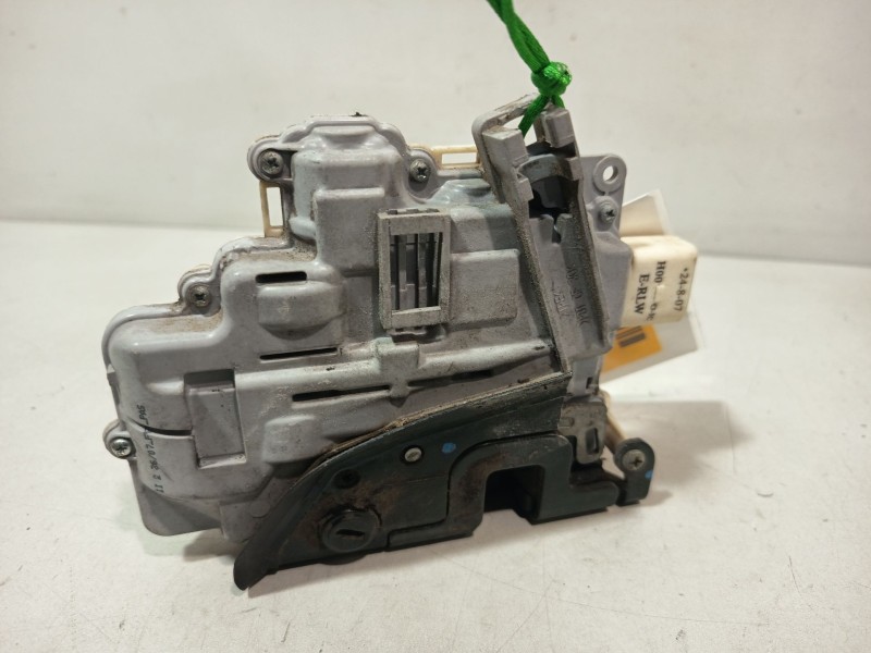 Recambio de cerradura puerta trasera izquierda para seat leon (1p1) sport referencia OEM IAM 1P0839015  