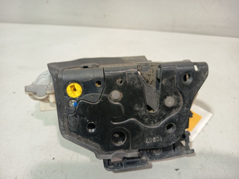 Recambio de cerradura puerta trasera izquierda para seat leon (1p1) sport referencia OEM IAM 1P0839015  