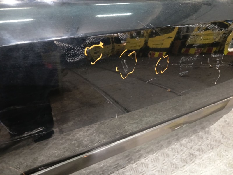 Recambio de puerta delantera izquierda para kia sorento 2.5 crdi ex referencia OEM IAM 760033E100 NEGRO 