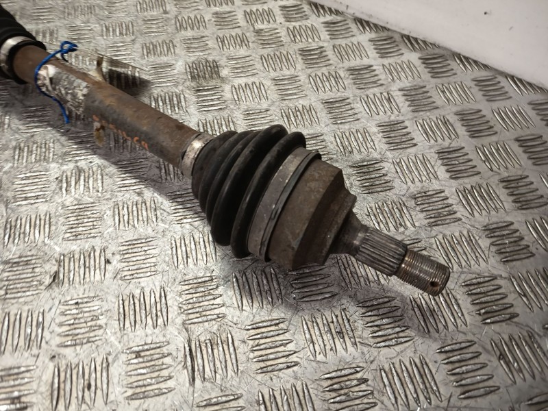 Recambio de transmision delantera derecha para peugeot 307 cc (3b) 1.6 16v referencia OEM IAM 3273AJ  