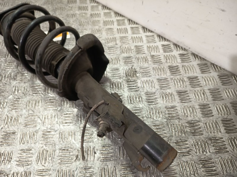 Recambio de amortiguador delantero izquierdo para mazda 5 (cr) 2.0 (crew) referencia OEM IAM CDY034900  