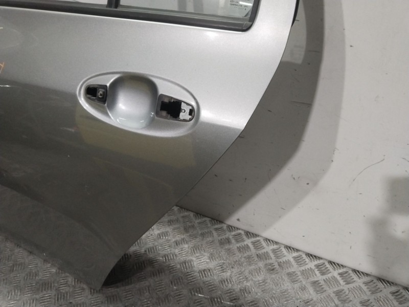 Recambio de puerta trasera izquierda para toyota yaris (_p9_) 1.0 vvt-i (ksp90_) referencia OEM IAM 670040D110  