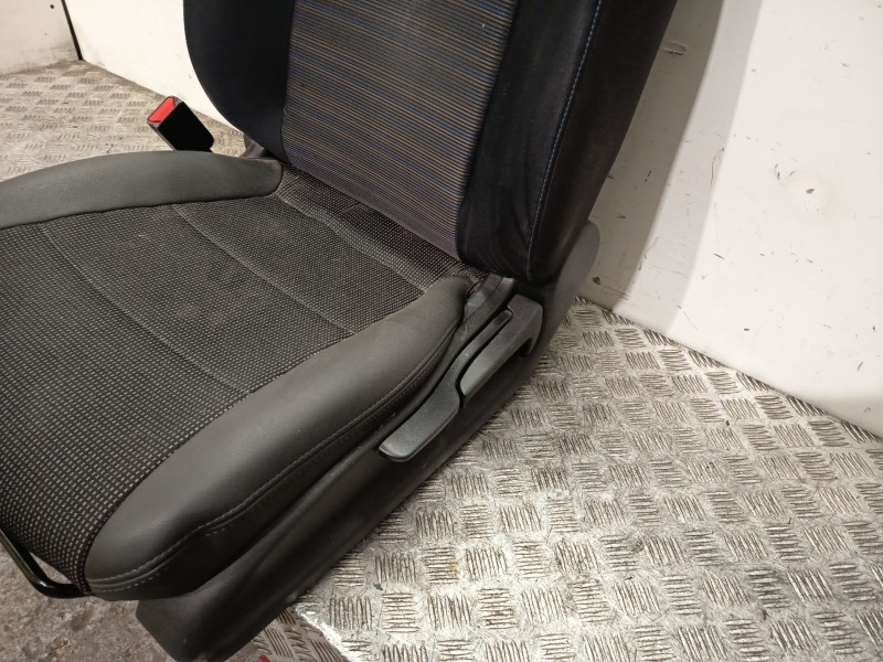 Recambio de asiento delantero izquierdo para nissan leaf (ze1) electric referencia OEM IAM   