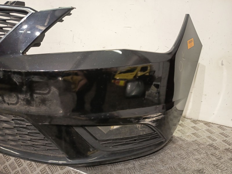 Recambio de paragolpes delantero para seat toledo iv (kg3) 1.6 tdi referencia OEM IAM 6JA807221GRU 6JA807221 NEGRO