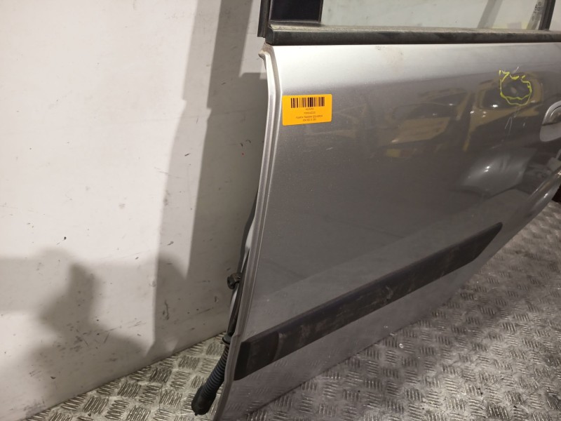 Recambio de puerta trasera izquierda para kia rio ii (jb) 1.4 16v referencia OEM IAM 770031G220  