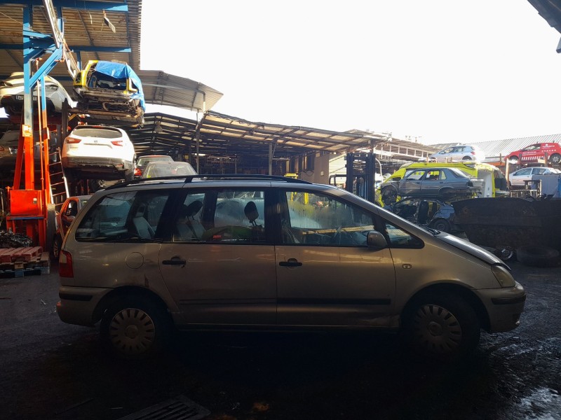 ford galaxy i (wgr) del año 2004