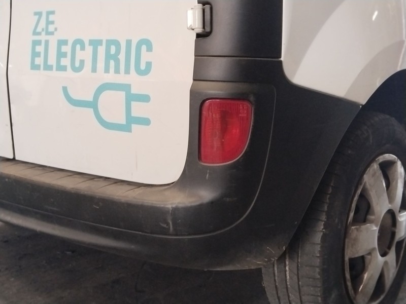 Recambio de paragolpes trasero para renault kangoo express (fw0/1_) z.e. (fw0z, fw1z) referencia OEM IAM 7701478196  