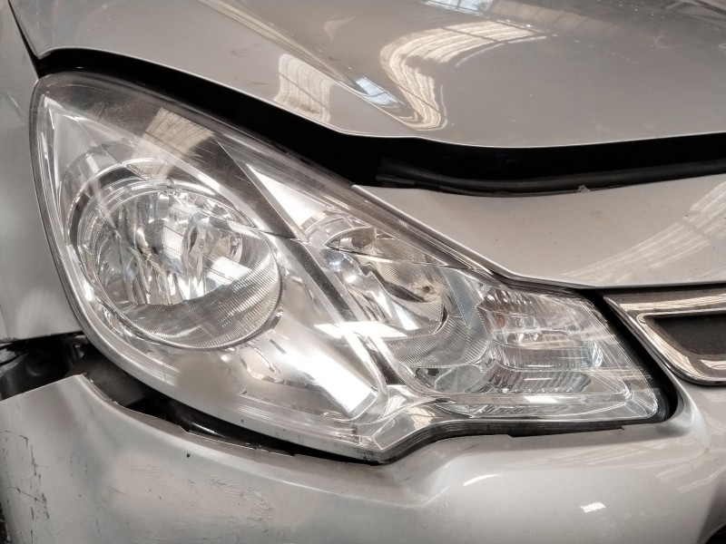 Recambio de faro derecho para citroën c3 ii (sc_) 1.2 vti 82 referencia OEM IAM   