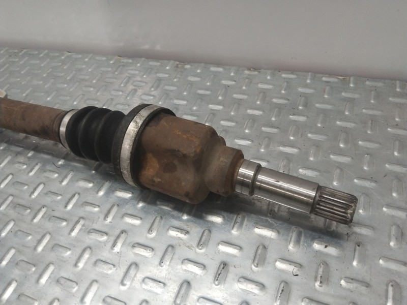 Recambio de transmision delantera derecha para peugeot 207/207+ (wa_, wc_) 1.4 referencia OEM IAM 3273KJ  