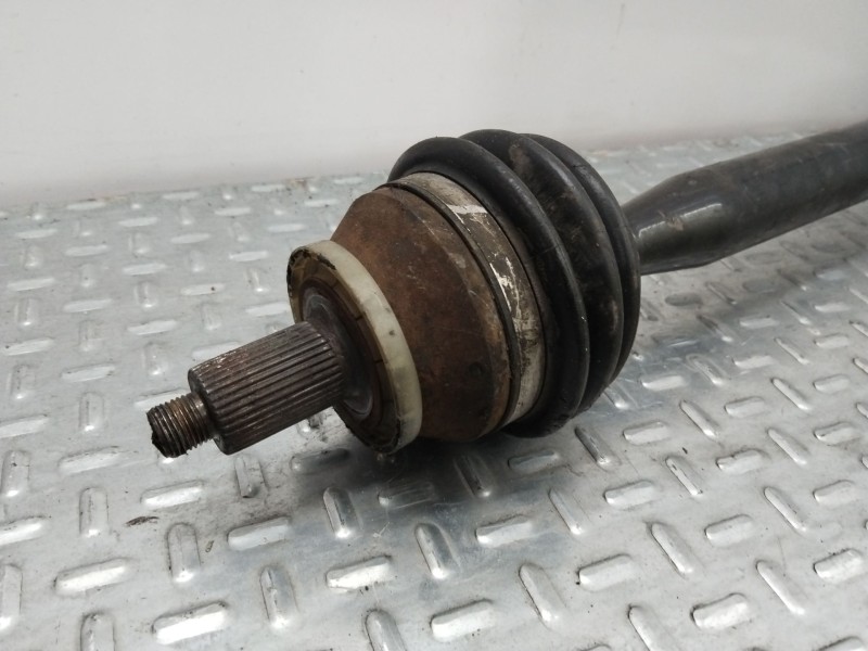 Recambio de transmision delantera derecha para audi a2 (8z0) 1.6 fsi referencia OEM IAM 8Z0407272  