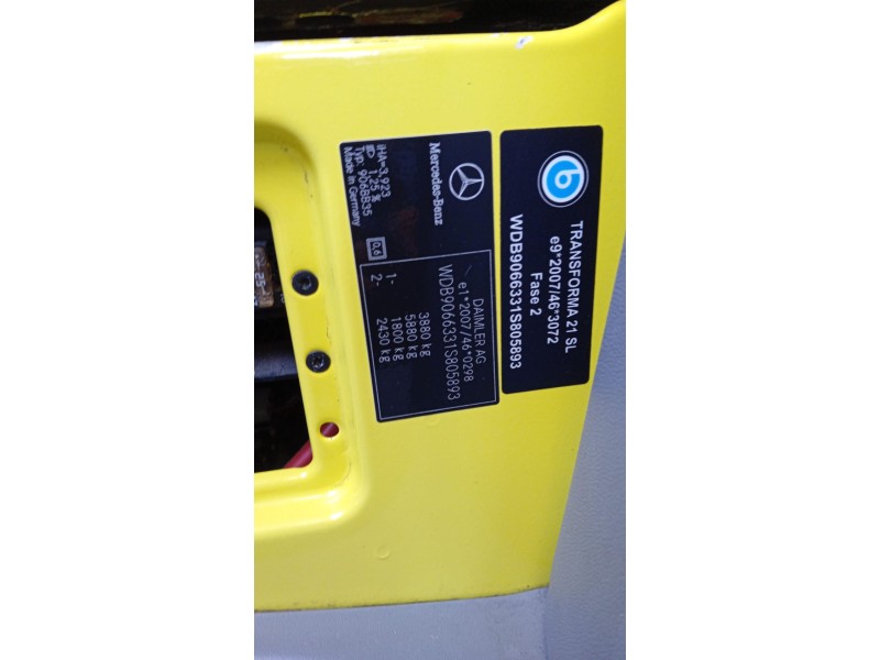 mercedes-benz sprinter 3,5-t autobús (b906) del año 2013