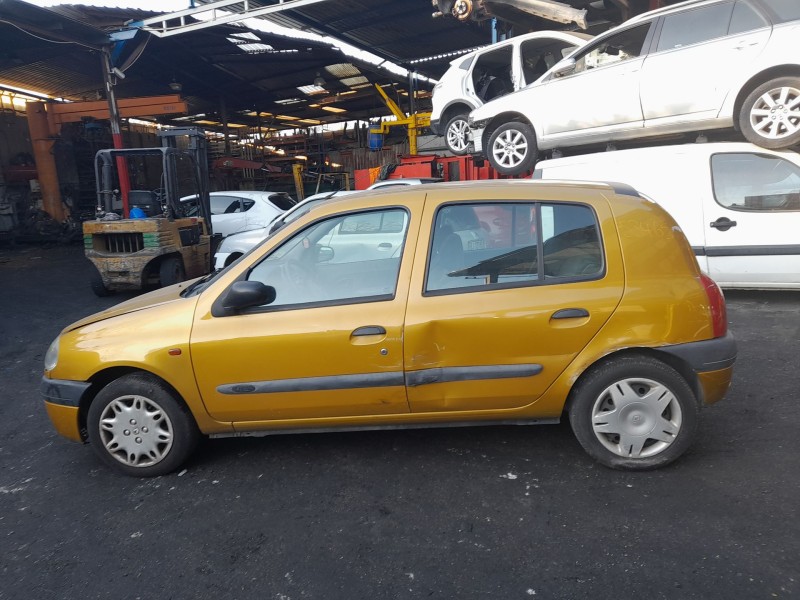 renault clio ii (bb_, cb_) del año 2001