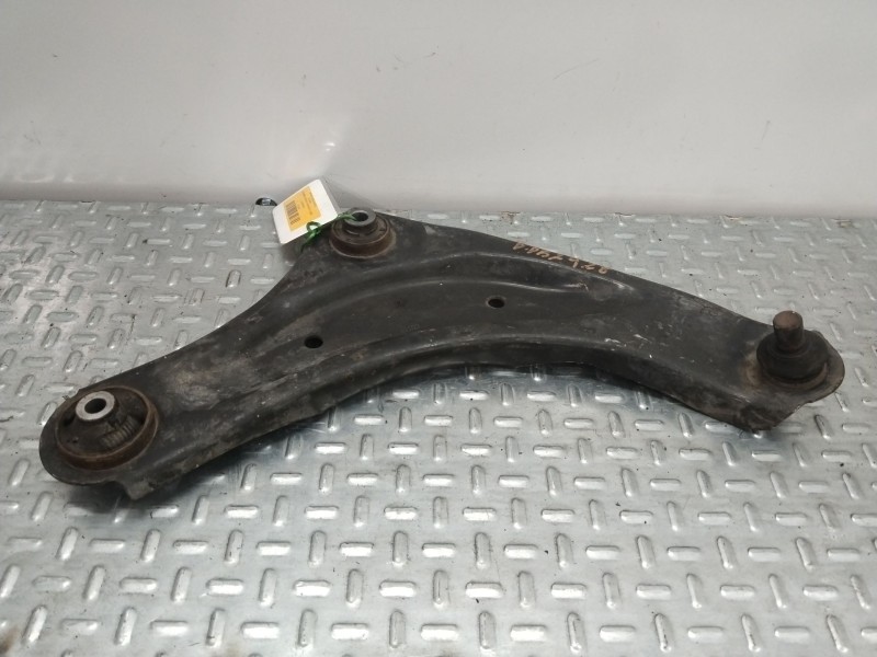 Recambio de brazo suspension inferior delantero derecho para nissan nv200 furgoneta e-nv (me0n) referencia OEM IAM 545004FA0A  
