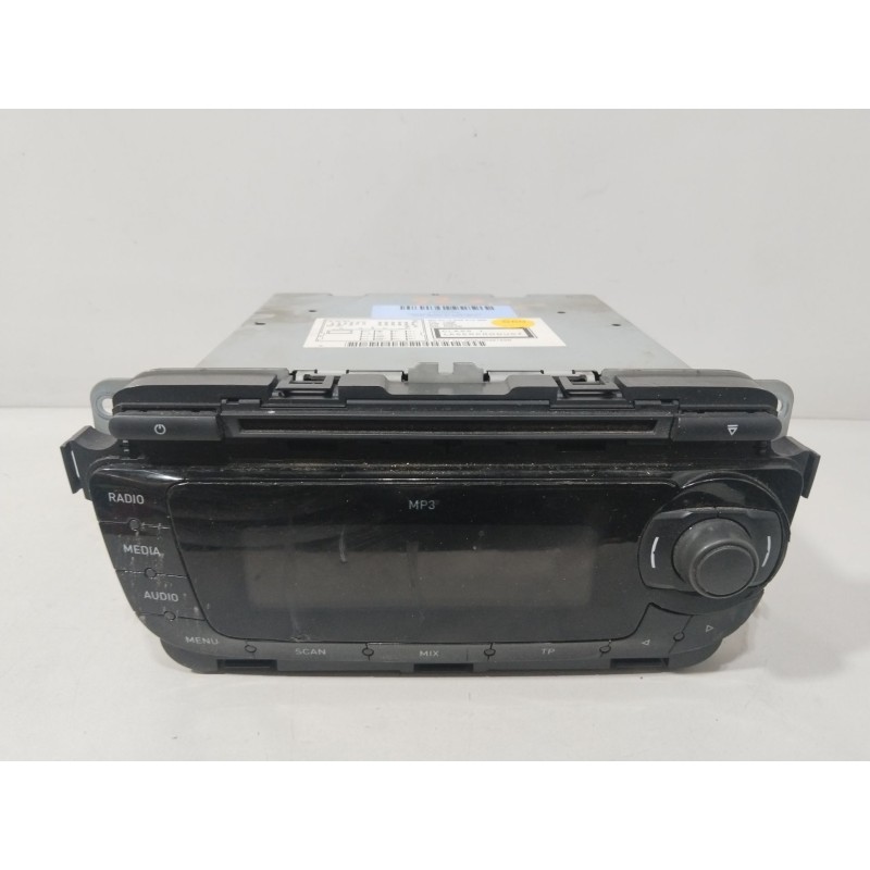 SISTEMA AUDIO / RADIO CD 6J0035153B  - imagen 1