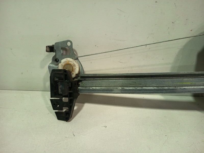 Recambio de elevalunas delantero derecho para citroën c3 hdi 70 sensodrive premier referencia OEM IAM 400618F  