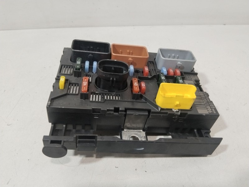 Recambio de caja reles / fusibles para citroën c2 (jm_) 1.4 hdi referencia OEM IAM 9661707880  