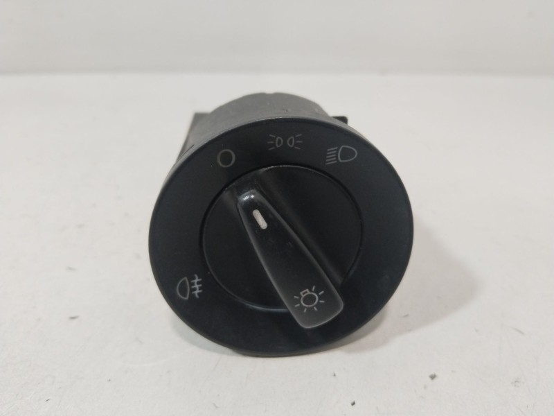 Recambio de mando luces para volkswagen golf iv (1j1) 1.6 16v referencia OEM IAM 1C0941531  