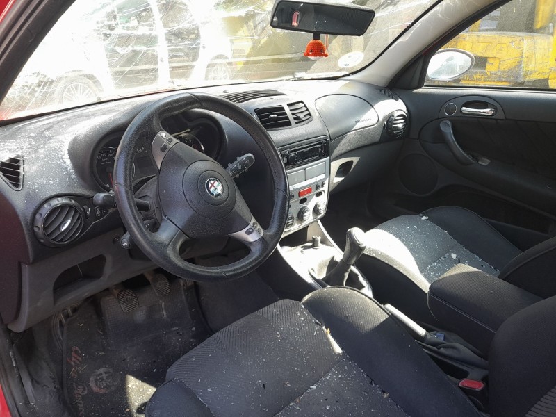 alfa romeo 147 (937_) del año 2005