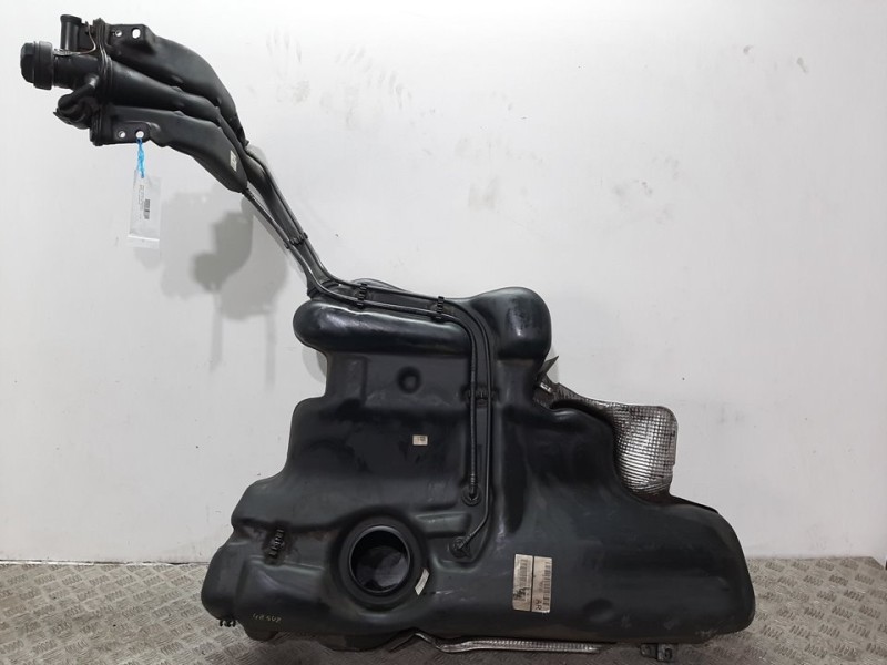Recambio de deposito combustible para seat toledo (kg3) style referencia OEM IAM 6R7201021AR 6R7201138A 
