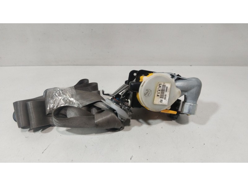 Recambio de cinturon seguridad delantero derecho para kia rio ii (jb) 1.4 16v referencia OEM IAM 888801G100  
