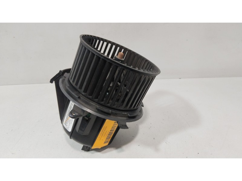 Recambio de motor calefaccion para citroën c3 ii (sc_) 1.4 referencia OEM IAM T4054001  