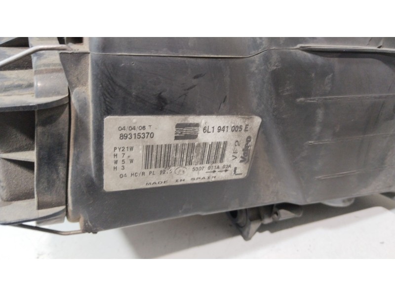 Recambio de faro izquierdo para seat ibiza iii (6l1) 1.4 16v referencia OEM IAM 6L1941005  