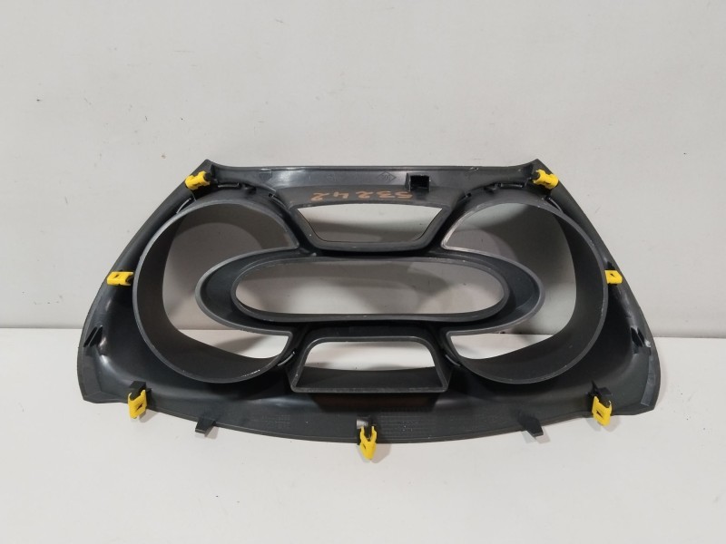 Recambio de moldura para renault captur i (j5_, h5_) 1.2 tce 120 referencia OEM IAM 682506533R  