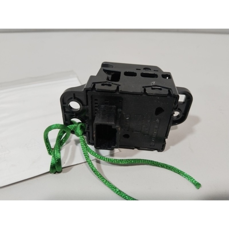 Recambio de freno de mano electrico para nissan qashqai ii (j11, j11_) 1.5 dci referencia OEM IAM 251756FR0A  